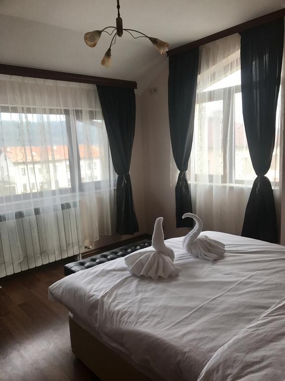 Valevitsata Guesthouse Razlog Ngoại thất bức ảnh