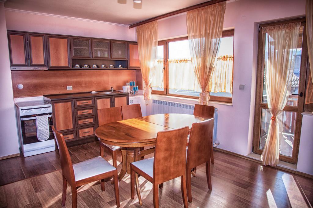 Valevitsata Guesthouse Razlog Ngoại thất bức ảnh